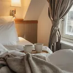 With 4* ترومسو