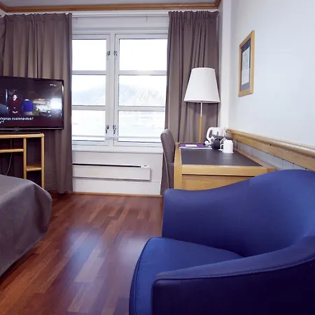 With Hotel Tromso