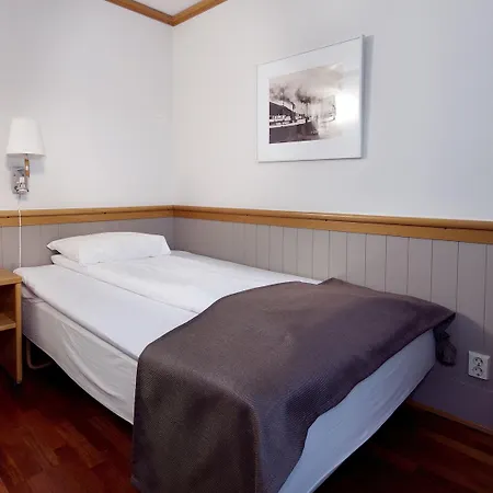 With Hotel Tromso
