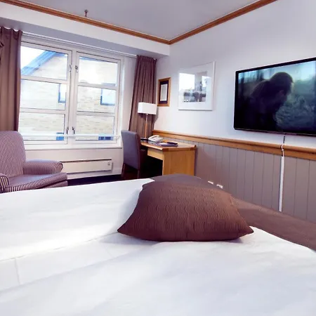 Ξενοδοχείο With Τρόμσο