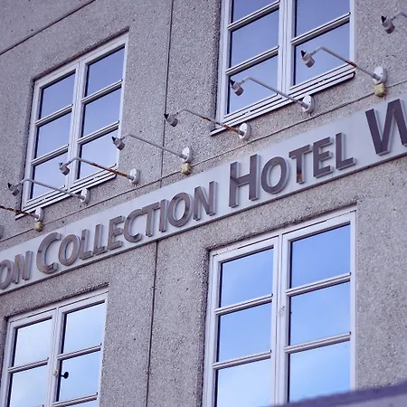 Ξενοδοχείο With 4*