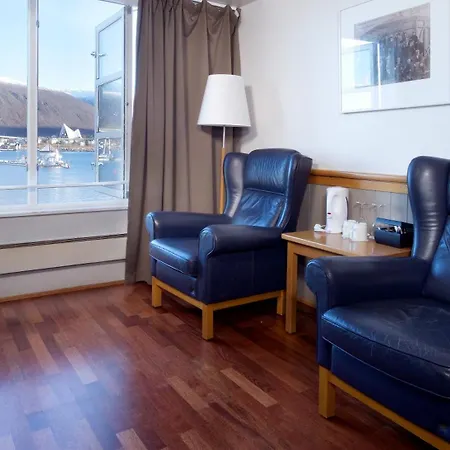 Ξενοδοχείο With Τρόμσο