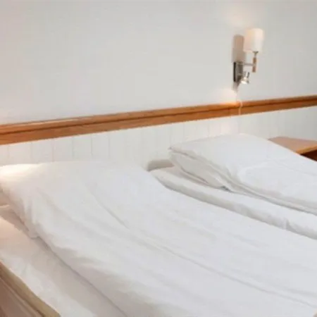 Ξενοδοχείο With