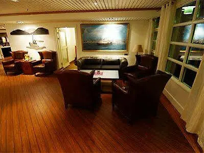 With Hotel Tromso