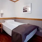 With Hotel Tromsø