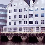 Hotel With 4*