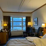 With 4* Tromsø